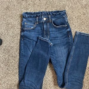ZARA || dark blue denim high rise ruffle top jeans size size 26